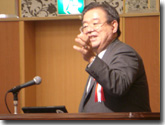 村井 純 氏